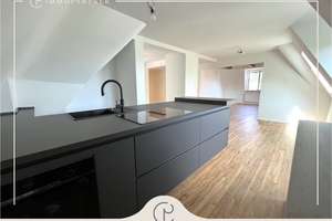 *Wohnen in der Turmspitze* luxuriöse  3,5 Zimmer Dachgeschoss Wohnung – Die vollständige Adresse der Immobilie erhältst du vom Anbieter., 70180 Lehen, Stuttgart – Vorschaubild 2