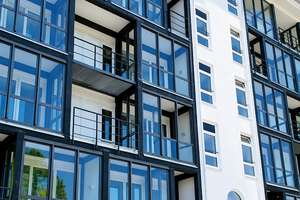 Helles 1-Zimmer-Apartment mit Loggia in Schwabing-West