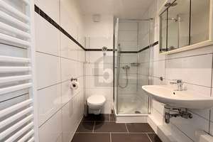 GANZ OBEN MIT HERRLICHEM SONNENBALKON – 23562 Sankt Jürgen, Lübeck – Vorschaubild 6