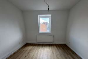 Kernsanierte 4-Zimmer-Altbauwohnung mit 2 Balkonen in TOP Lage der List – Edenstraße 1, 30161 List, Hannover – Vorschaubild 6