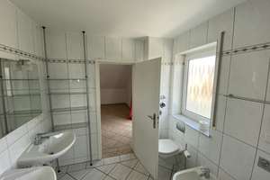 Helle, großräumige Wohnung mit drei Balkons (Ausblick) – Strohschnitterweg 13, 65203 Biebrich, Wiesbaden – Vorschaubild 7