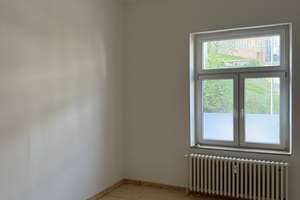 Zentrale Wohnung am Geroweiher/Geropark | Helle 3,5-Zimmer Wohnung – Lüpertzender Straße 36, 41061 Gladbach, Mönchengladbach – Vorschaubild 2