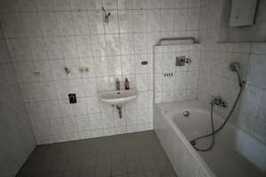 große 6 Zimmerwohnung mit Terrasse – Bucher Str. 58-60, 90408 Uhlandstraße, Nürnberg – Vorschaubild 13