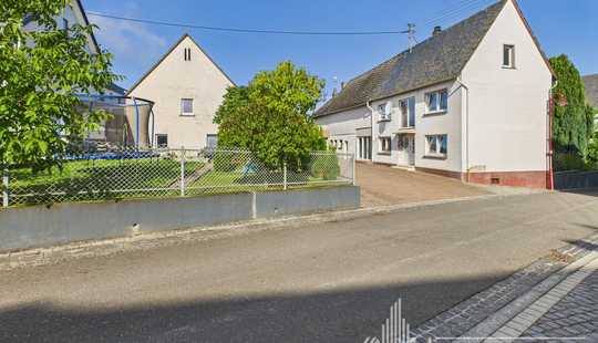 Bild von Wohnhaus inkl. Wirtschaftsgebäude | Ausbaureserve |Garage |  Lingerhahn bei Simmern