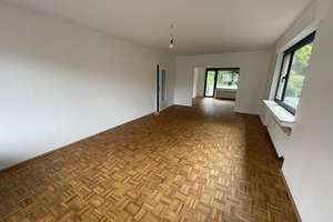 Erstbezug nach Sanierung, Erdgeschoss, 4 Räume, 2 Balkone, Gäste-WC und Bad neu, Parkett Eiche...... – 45239 Werden, Essen – Vorschaubild 3