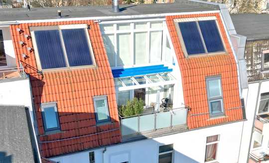 Dachterrassen-Maisonette mit Kamin in Toplage – provisionsfrei | seltene Gelegenheit