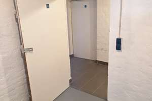Frisch renovierte 2‑Zimmer‑Wohnung mit Garage in Augsburg‑Lechhausen – Ernst-Moritz-Arndt-Straße 25b, 86167 Lechhausen-West, Augsburg – Vorschaubild 15