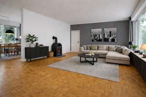 Architektonisch starkes, massives EFH mit 243 m² WFL, 1.018 m² Grund & Potential nahe Düsseldorf – Die vollständige Adresse der Immobilie erhältst du vom Anbieter., 47259 Huckingen, Duisburg – Vorschaubild 7
