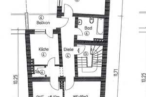 Modernisierte Wohnung mit vier Zimmern sowie Balkon und EBK in Düren *Saniertes Badezimmer* – Friedrich-Ebert-Platz 9, 52351 Düren (Kreis) – Vorschaubild 1