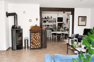 Familienhaus mit Kamin, Rosengarten und Potenzial auf 500 m² Grundstück – Die vollständige Adresse der Immobilie erhältst du vom Anbieter., 13591 Staaken, Berlin – Vorschaubild 2