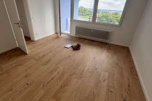 Helle 3-Zimmer Wohnung mit Balkon in Augsburg-Bärenkeller – Heckenrosenweg 11, 86156 Bärenkeller, Augsburg – Vorschaubild 1