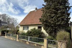 Freistehendes Einfamilienhaus mit großem Garten in ruhiger Lage von Elze – 31008 Elze – Vorschaubild 2