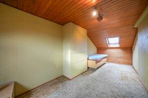 Willkommen zu Hause – Vielseitiges Wohn- und Geschäftshaus mit Charme, Raum und grüner Rückzugsoase – Die vollständige Adresse der Immobilie erhältst du vom Anbieter., 52428 Jülich – Vorschaubild 13