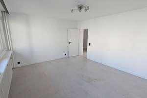 Renovierte 3 Zimmerwohnung mit Balkon, Stellplatz, Einbauküche & Fahrstuhl im Östlichen Ring – Die vollständige Adresse der Immobilie erhältst du vom Anbieter., 38102 Östliches Ringgebiet, Braunschweig – Vorschaubild 4