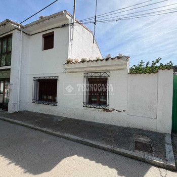 Haus zum Verkauf in Paracuellos de Jarama
