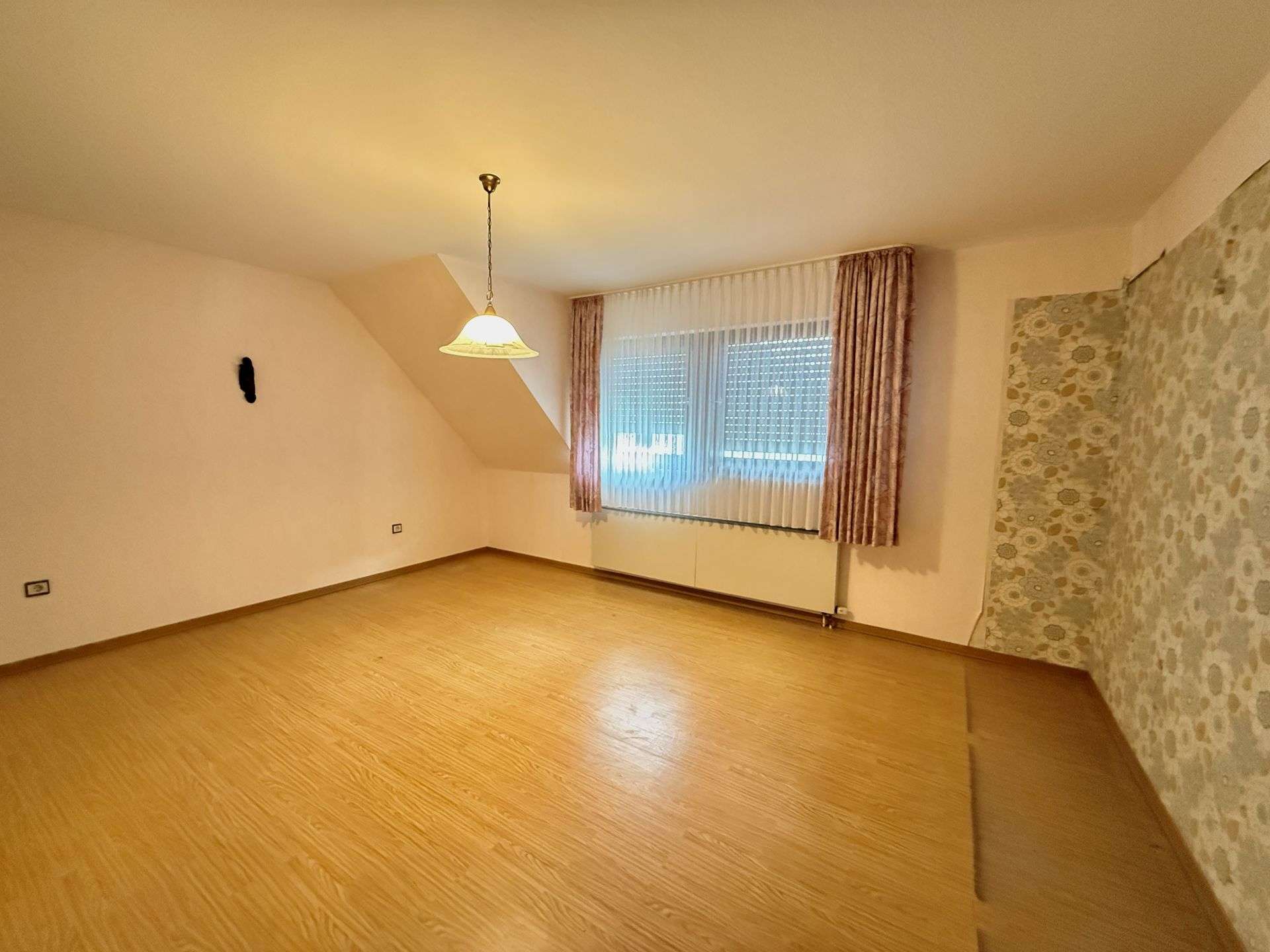 Immobilie in Hammerstein - Leben im Weinort- Familienfreundliches Zuhause in Hammerstein - Bild 2