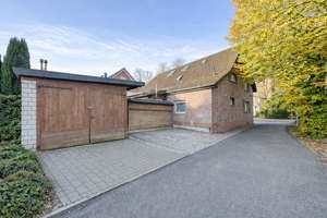 Großzügig & freistehend - Einfamilienhaus mit zusätzlichem Grundstück und Entwicklungschancen! – Die vollständige Adresse der Immobilie erhältst du vom Anbieter., 40595 Garath, Düsseldorf – Vorschaubild 4