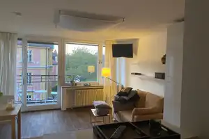 Property thumbnail 3