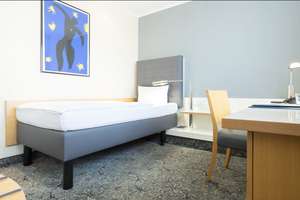 Property thumbnail 9