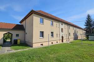 Großzügige 5-Raumwohnung mit ca. 125 m² Wohnfläche – frisch saniert und familienfreundlich – Stephensonstraße 9, 2708 Löbau – Vorschaubild 5