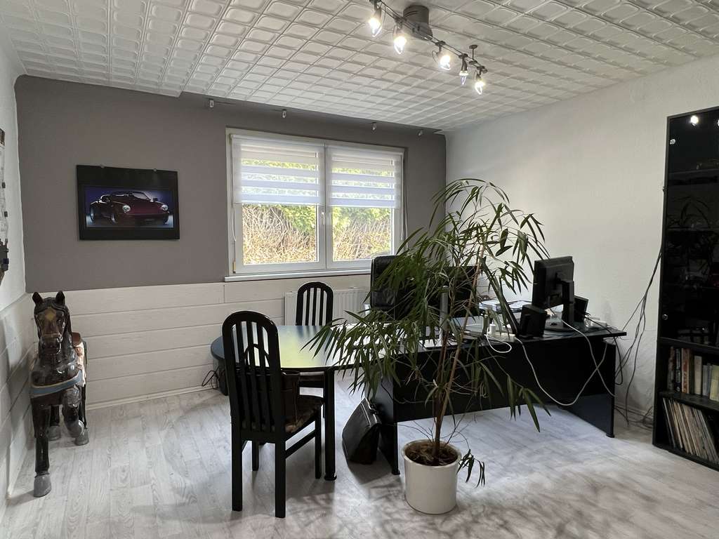 Immobilie in Meitingen - Ehem. Arztvilla auf traumhaft großem Grundstück in Top-Lage zw. Donauwörth u. Augsburg! - Bild 3