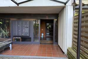 Charmante 2-Zimmer-Wohnung mit Einbauküche – Leipzigerstraße 5, 50858 Weiden, Köln – Vorschaubild 2