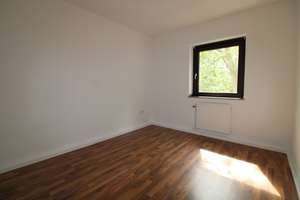 Jetzt investieren: 4-Zimmer-Wohnung – Ideal für klassische oder WG-Vermietung! – Die vollständige Adresse der Immobilie erhältst du vom Anbieter., 51065 Mülheim (Ortsteil), Köln – Vorschaubild 7