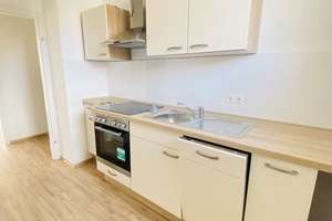Helle und gemütliche 3-Raumwohnung mit Einbauküche und Balkon – Hohe Str. 5, 39124 Neue Neustadt, Magdeburg – Vorschaubild 8