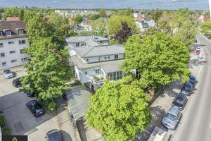 Traumwohnung mit zwei großen Dachterrassen nur 10-Gehminuten von der U- und S-Bahn entfernt – Die vollständige Adresse der Immobilie erhältst du vom Anbieter., 81825 Gartenstadt Trudering, München – Vorschaubild 56