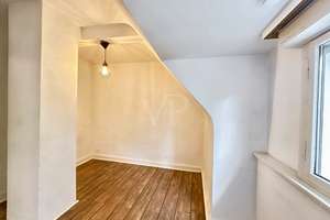 Dachgeschosswohnung in zentraler Lage – Die vollständige Adresse der Immobilie erhältst du vom Anbieter., 69115 Weststadt, Heidelberg – Vorschaubild 10