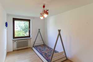 Gestaltbares RMH mit 2 WE und Garten zur flexiblen Nutzung oder (Teil-)Vermietung in Rosenheim – Rosenheim – Vorschaubild 6