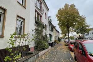 Gepflegtes  und  voll vermietetes 4-Familienhaus in Bonn Lengsdorf! – Die vollständige Adresse der Immobilie erhältst du vom Anbieter., 53127 Lengsdorf, Bonn – Vorschaubild 3