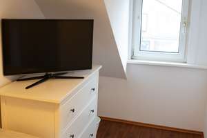 Upscale fully furnished apartment with EBK in prime location – 60385 Bornheim, Frankfurt am Main – Vorschaubild 5