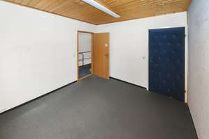Zwei Immobilien – eine Chance: Solide Einnahmen und Wertsteigerungspotenzial – Die vollständige Adresse der Immobilie erhältst du vom Anbieter., 72764 Reutlingen-Mitte, Reutlingen – Vorschaubild 13