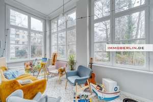 IMMOBERLIN.DE - Perle in Toplage: Familienfreundliche Altbauwohnung mit Westloggia & Naturkulisse – Die vollständige Adresse der Immobilie erhältst du vom Anbieter., 12167 Steglitz, Berlin – Vorschaubild 5