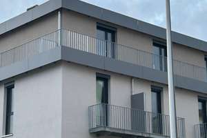 Zentrales Neubau Erstbezug Appartement mit Dachterrasse  Erlangen Mitte FAU möbliert – Anton-Bruckner-Straße 1, 91052 Röthelheim, Erlangen – Vorschaubild 1