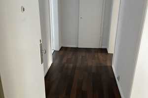 2-Raum-Wohnung Nähe Volksgarten – Düsseldorf – Vorschaubild 1