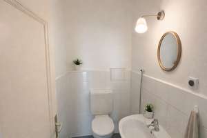 Lichtdurchflutete 3-Zimmer-Wohnung mit Balkonblick auf die Frankfurter Allee – Die vollständige Adresse der Immobilie erhältst du vom Anbieter., 10247 Friedrichshain, Berlin – Vorschaubild 4