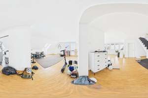 Property thumbnail 9