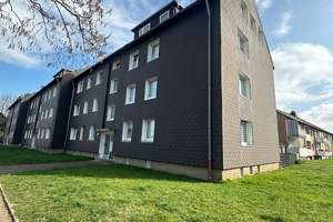 Attraktive 3,5-Zimmer-Wohnung im Erdgeschoss in Bochum-Wattenscheid – Hansastraße 52, 44866 Wattenscheid-Mitte, Bochum – Vorschaubild 2