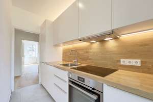 Kribbeln im Bauch! - Exquisite 3-Raum mit schicker EBK  und großem Balkon