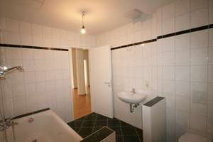 Schöne 2-Zimmerwohnung mit Terrasse für 1-2 Personen ! – Am Krusenick 45, 12555 Köpenick, Berlin – Vorschaubild 4