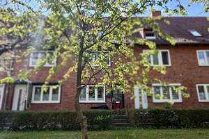 Einladendes Reihenhaus wartet auf seine neuen Eigentümer – Die vollständige Adresse der Immobilie erhältst du vom Anbieter., 24147 Elmschenhagen, Kiel – Vorschaubild 2