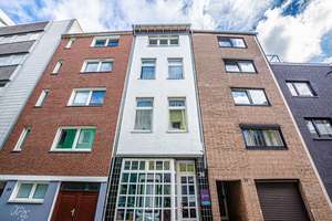 Einfamilienhaus inkl. Einliegerwohnung und Gewerbeeinheit || Mitten im Herzen von Köln – Die vollständige Adresse der Immobilie erhältst du vom Anbieter., 50676 Altstadt/Süd, Köln – Vorschaubild 2