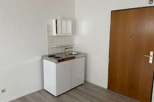 Studentenzimmer in Dechbetten/Uni- und Altstadtnähe – Dechbettener Weinberg 3, 93051 Großprüfening-Dechbetten-Königswiesen, Regensburg – Vorschaubild 3