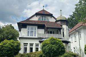 Gründerzeitwohnung mit Wintergarten und eigenem Eingang in repräsentativer Stadtvilla – Reinbeker Weg 47, 21029 Bergedorf (Ortsteil), Hamburg – Vorschaubild 2