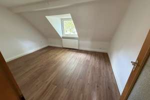 Renovierte DG Wohnung in Rheinnähe – Austraße 2, 47119 Laar, Duisburg – Vorschaubild 2