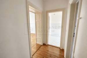 Mehrfamilienhaus nahe Rotkreuzplatz - WE 4 - 1. OG - 2-Zimmer-Altbau mit Balkon – Die vollständige Adresse der Immobilie erhältst du vom Anbieter., 80634 Neuhausen, München – Vorschaubild 1