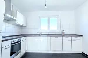 Lichtdurchflutete 4-Zimmer-Wohnung mit sonnigem Balkon und großzügiger Einbauküche – Anna-Beyer-Straße 21, 60435 Nordend-West, Frankfurt am Main – Vorschaubild 8