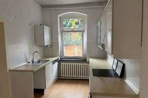 Doppelhaushälfte zur Miete mit Kamin, Einbauküche, Garten, Werkstatt, Zwinger, Garage und Stellplatz – 6420 Könnern – Vorschaubild 21